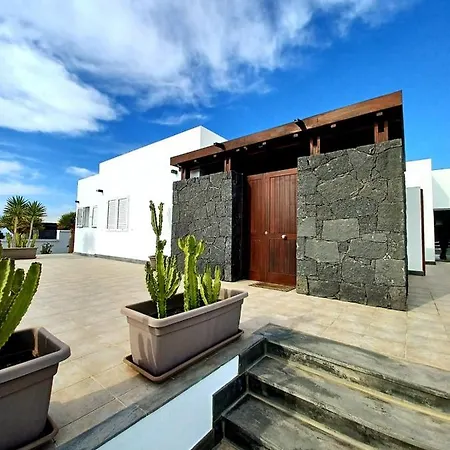 Villa Lanzarote Puerto Calero